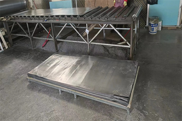 东方医院墙体防护铅皮